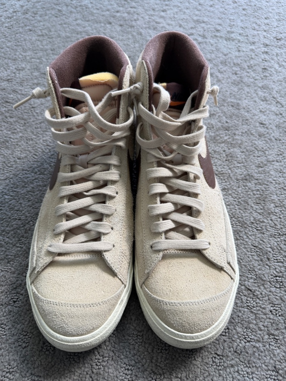 Nike High-Top Sneakers in Beige with Brown Swoosh